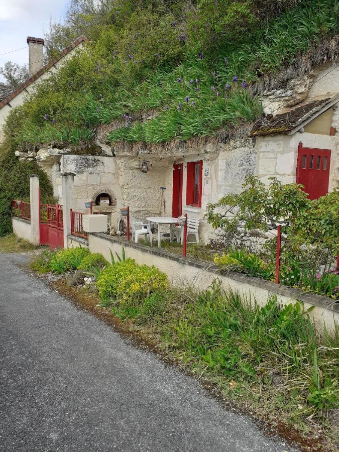 Gite Troglodyte Les Iris Villiers-sur-Loir Екстериор снимка